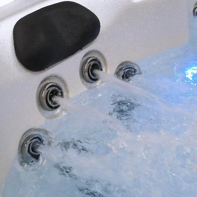Hot tub massage jets